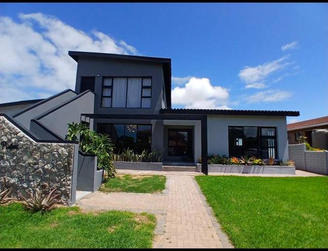 5 BEDROOM HOUSE FOR SALE IN STILBAAI-WES
